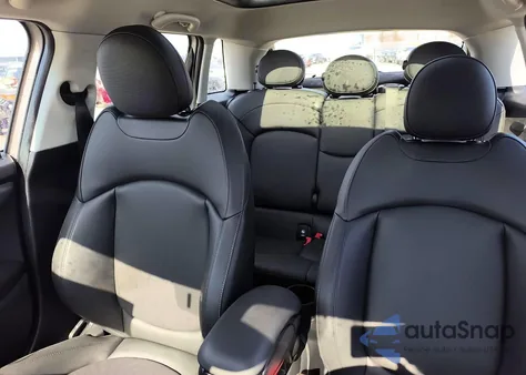 2023 Mini Cooper S z USA, uszkodzony, nr VIN WMW53DK05P2T32285